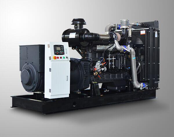 我司為?？谕ㄐ判袠I(yè)供應(yīng)一臺上柴發(fā)電機(jī)組