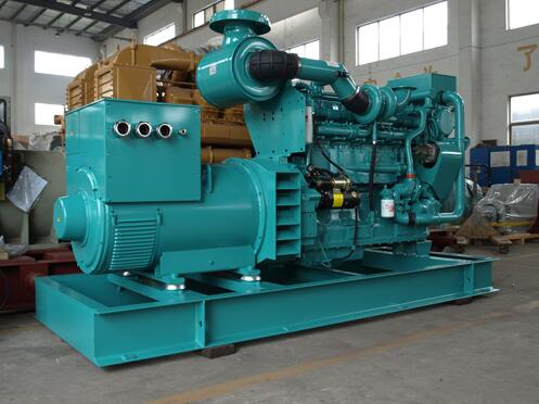 ?？诠谭街抻嗁?gòu)800KW玉柴國(guó)三排放柴油發(fā)電機(jī)組